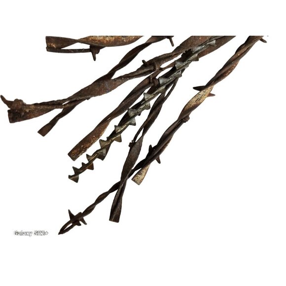 Antique Rusted Barbed Wire Bundle For Crafting & Decor 22inch Lot of 11 pieces - Picture 6 of 12